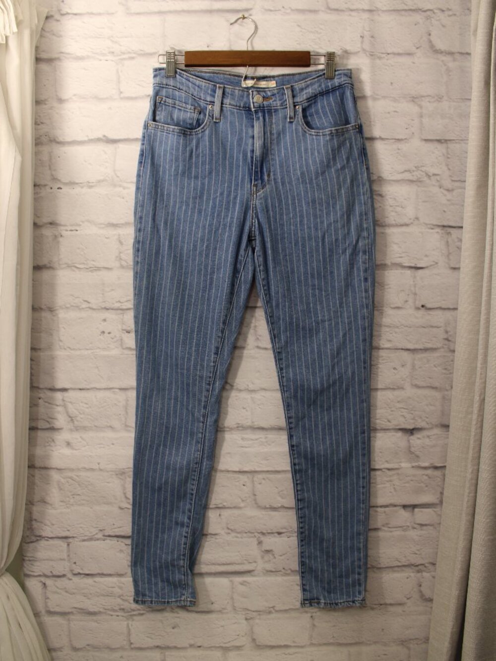 Levi's High Rise Skinny Jeans 721 Size 30 Striped Medium Wash Summer Fall Casual